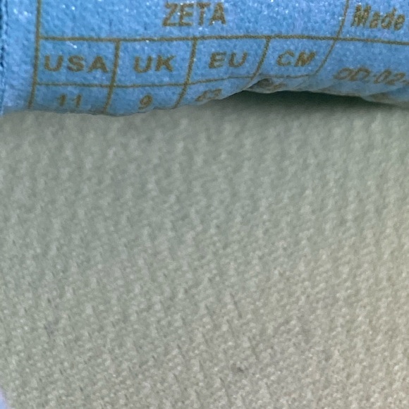 VIONIC Women’s Vortex Zeta Slip On sneakers in Wassabi NWOT - Picture 7 of 7